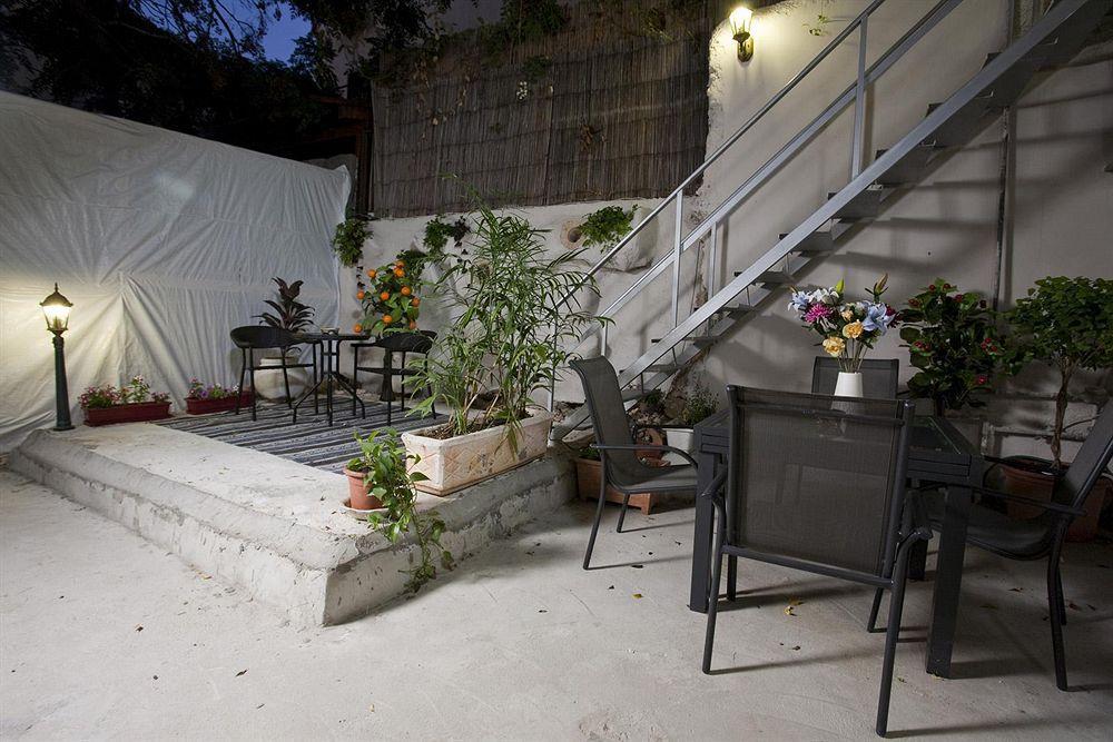 Levy - Neve Tzedek Aparthotel เทลอาวีฟ ภายนอก รูปภาพ