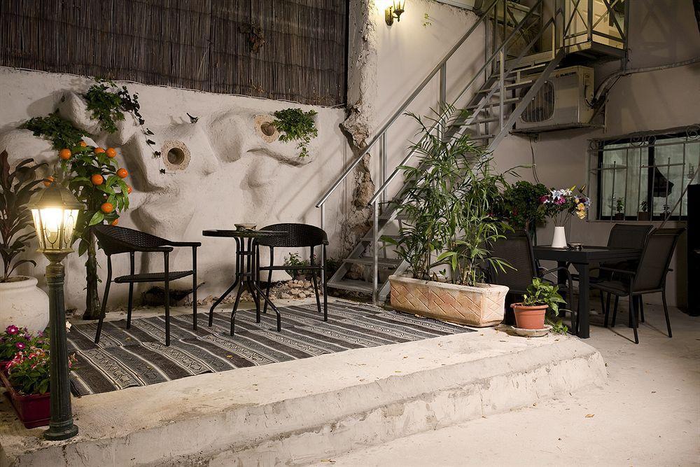 Levy - Neve Tzedek Aparthotel เทลอาวีฟ ภายนอก รูปภาพ