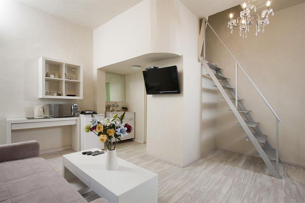 Levy - Neve Tzedek Aparthotel เทลอาวีฟ ห้อง รูปภาพ